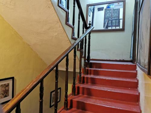 Crown Hotel
