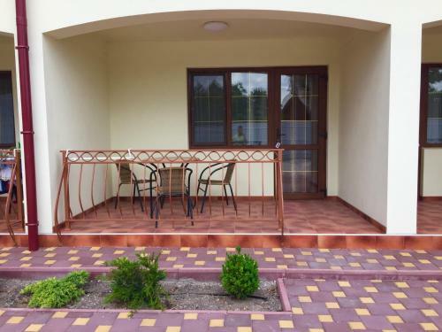 Hostal Guest House California