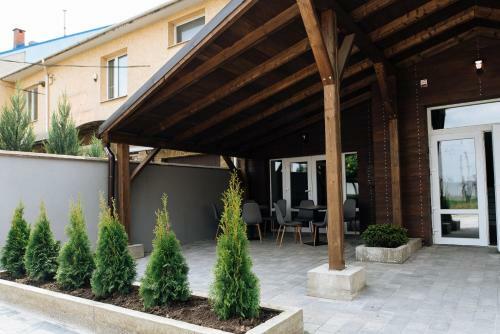 Hotel Clubhouse