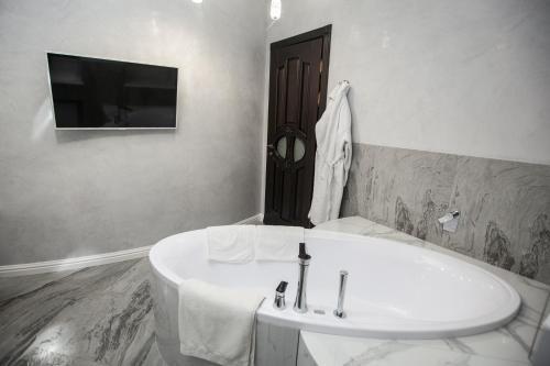 Art-business Hotel "mandarin"