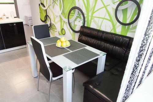 The Best Apartment In Kiev Black & White