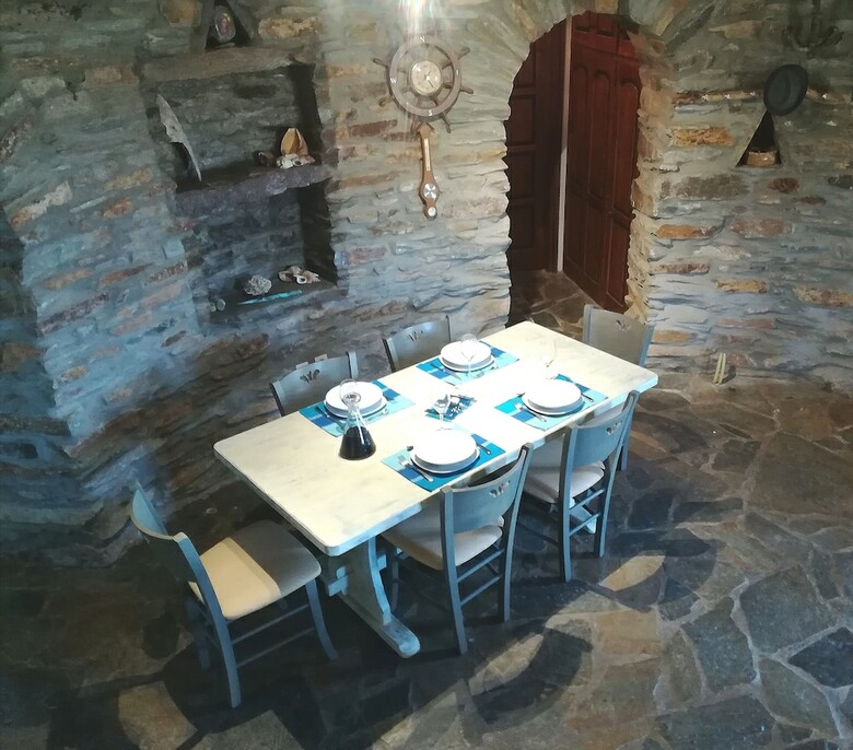 Villa The Stone Windmill
