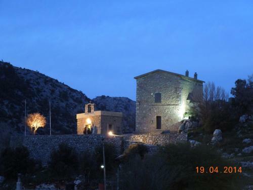 Posada Neos Omalos Hotel