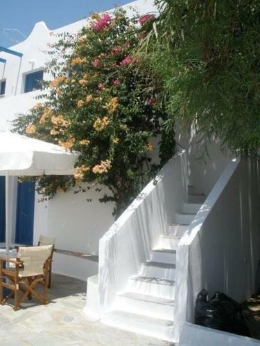 Hostal Sardis Rooms
