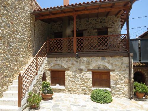 Hostal Mystras Inn