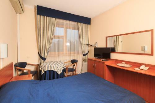 Hotel Zhayvir
