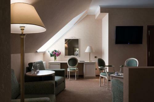 Onovo Dendra Hotel