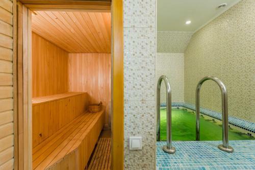 Onovo Dendra Hotel