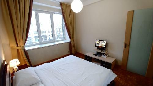 Apartamento Two Bedrooms. Lux. 54 Khreshchatyk. Bessarabska Square