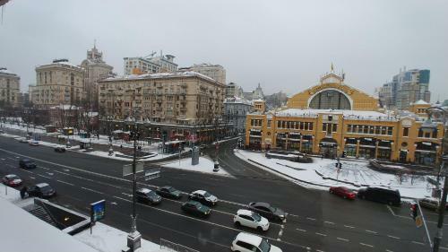 Apartamento Two Bedrooms. Lux. 54 Khreshchatyk. Bessarabska Square