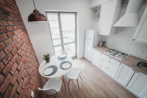 Kostjukowski Apartments Nizhynska 17