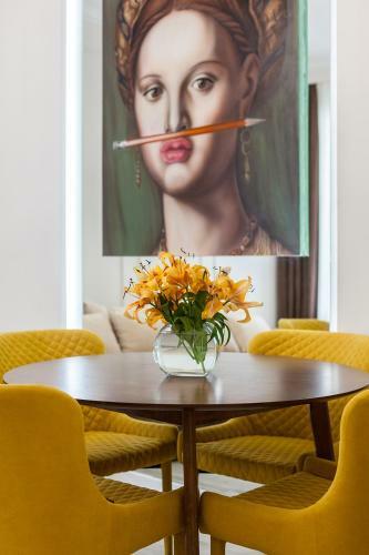 Avangard Deluxe Art Apartment