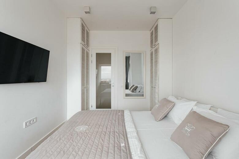 Royal Sky Apartments