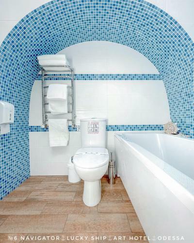 Posada Lucky Ship Art Hotel