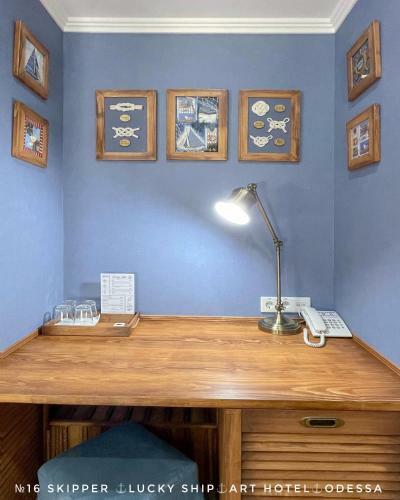 Posada Lucky Ship Art Hotel