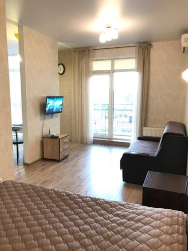 Apart Odessa Pearl 8