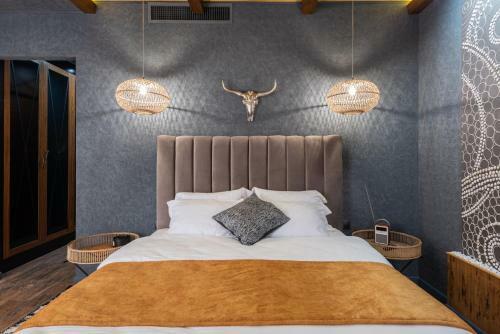 Mr Grey Boutique Hotel