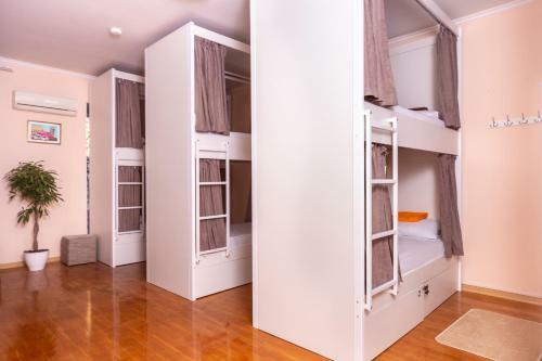 Albergue ?????? Friends House