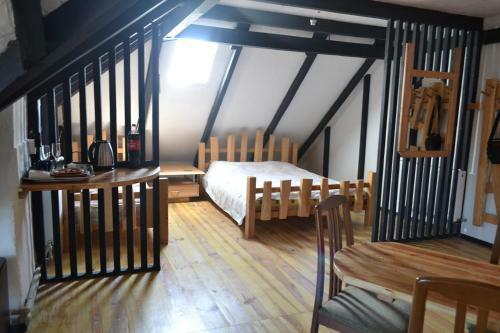 Hostal ??????