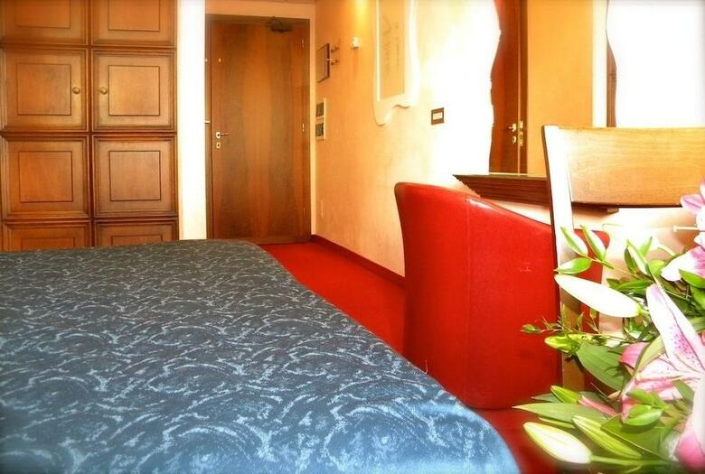 Hotel President