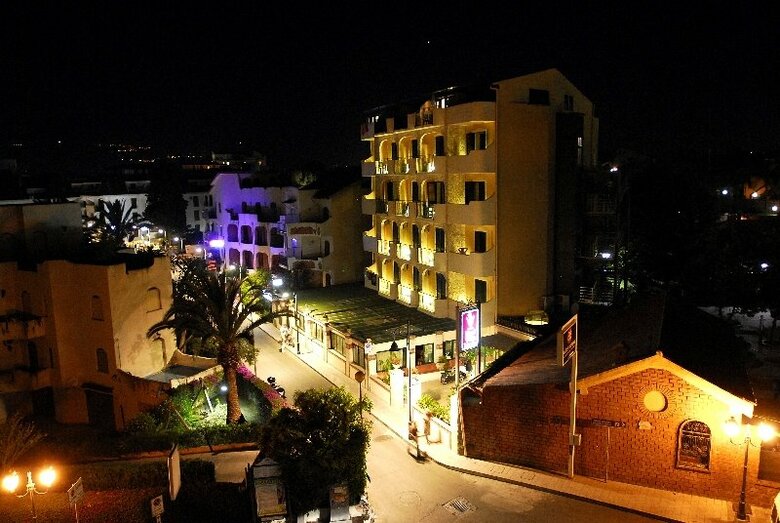 Hotel Villa Linda