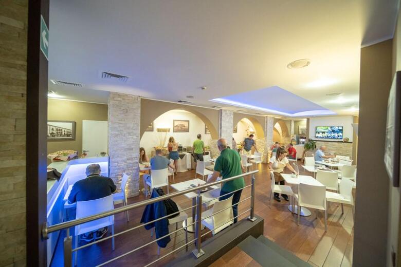 Cristal Palace Hotel