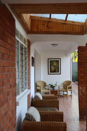 Hostal Kasana Sunshine Holiday Home