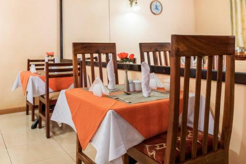 2 Bedrooms Apartment In Blue Pearl - Kampala