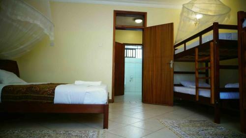 Hostal Apricot Guest House