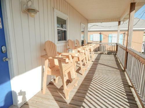 042 North Shore Home