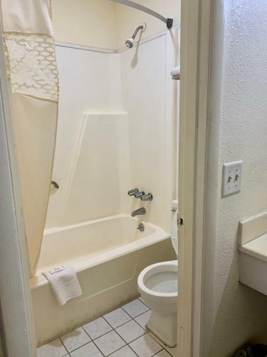 Hotel Dothan Inn
