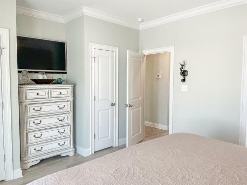059 Dauphin Tale Home