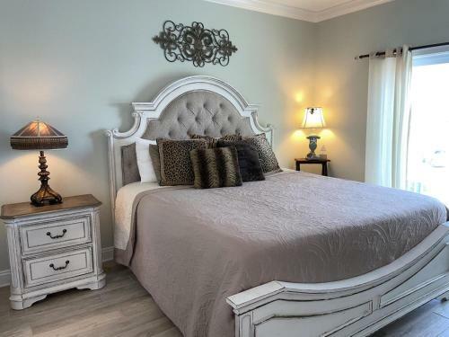 059 Dauphin Tale Home
