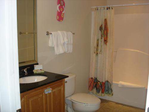 Beautifully Decorated 3 Bedroom 3 Bath Unit Beachfront In Gulf Shores |