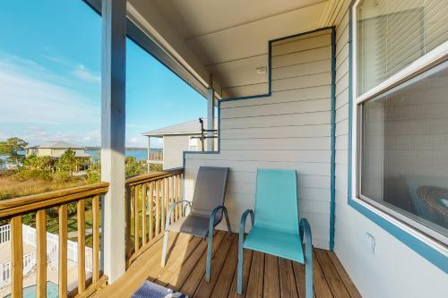 Emerald Isle West