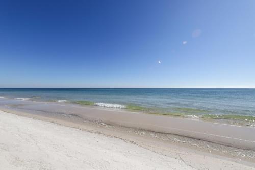 Edgewater West #103