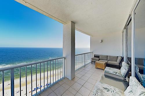 Apartamento Island Tower Unit 1901 Condo