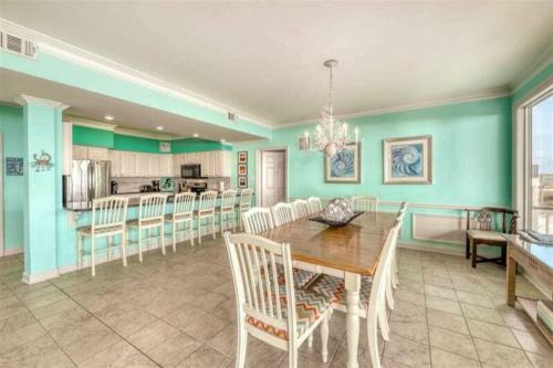 Sunny Delight By Meyer Vacation Rentals
