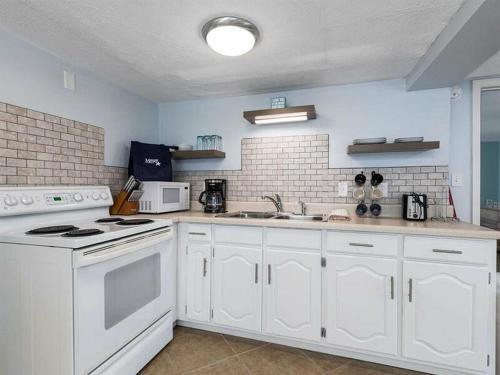 Kait By Meyer Vacation Rentals