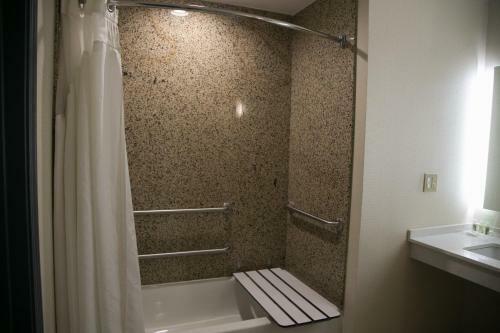 Hotel Four Points By Sheraton Birmingham Homewood