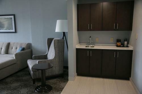 Hotel Four Points By Sheraton Birmingham Homewood