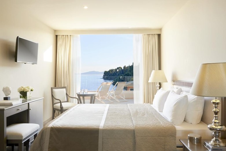 Aquis Mon Repos Palace Arthotel
