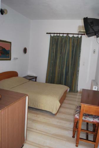 Hostal Hotel Orama