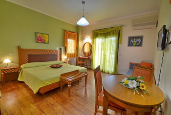 Aparthotel Emporios Bay Hotel