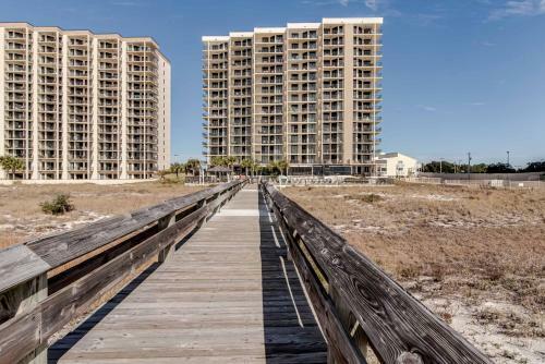 Apartamento Phoenix Viii Unit 1406 Condo