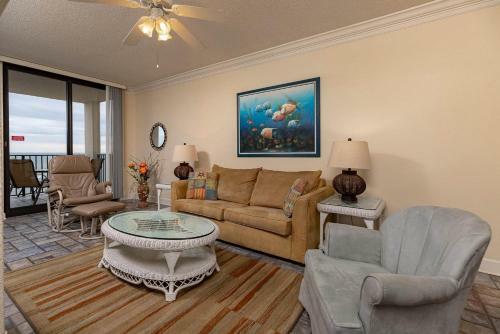 Hotel Phoenix Viii By Brett Robinson Vacations