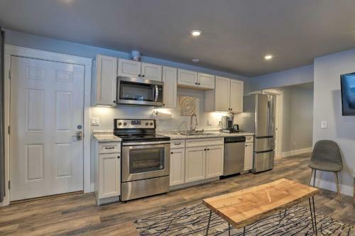 Apartamento Modern Downtown Getaway - Walk To Waterfront!