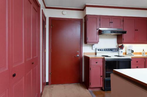 East Condo #222