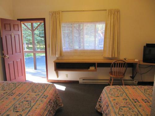 Hotel White Moose Lodge