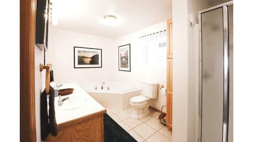 Suite 2 Lynn View Lodge
